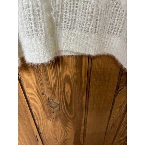 Soft Surroundings Cozy loose Knit Cottagecore Sweater Top with a hint of Sparkle - Picture 5 of 11